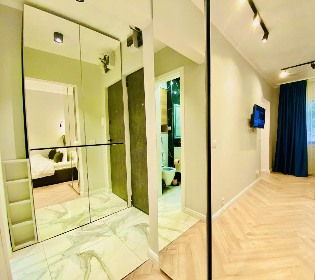 Milton Flats Apartment Cluj-Napoca Ngoại thất bức ảnh