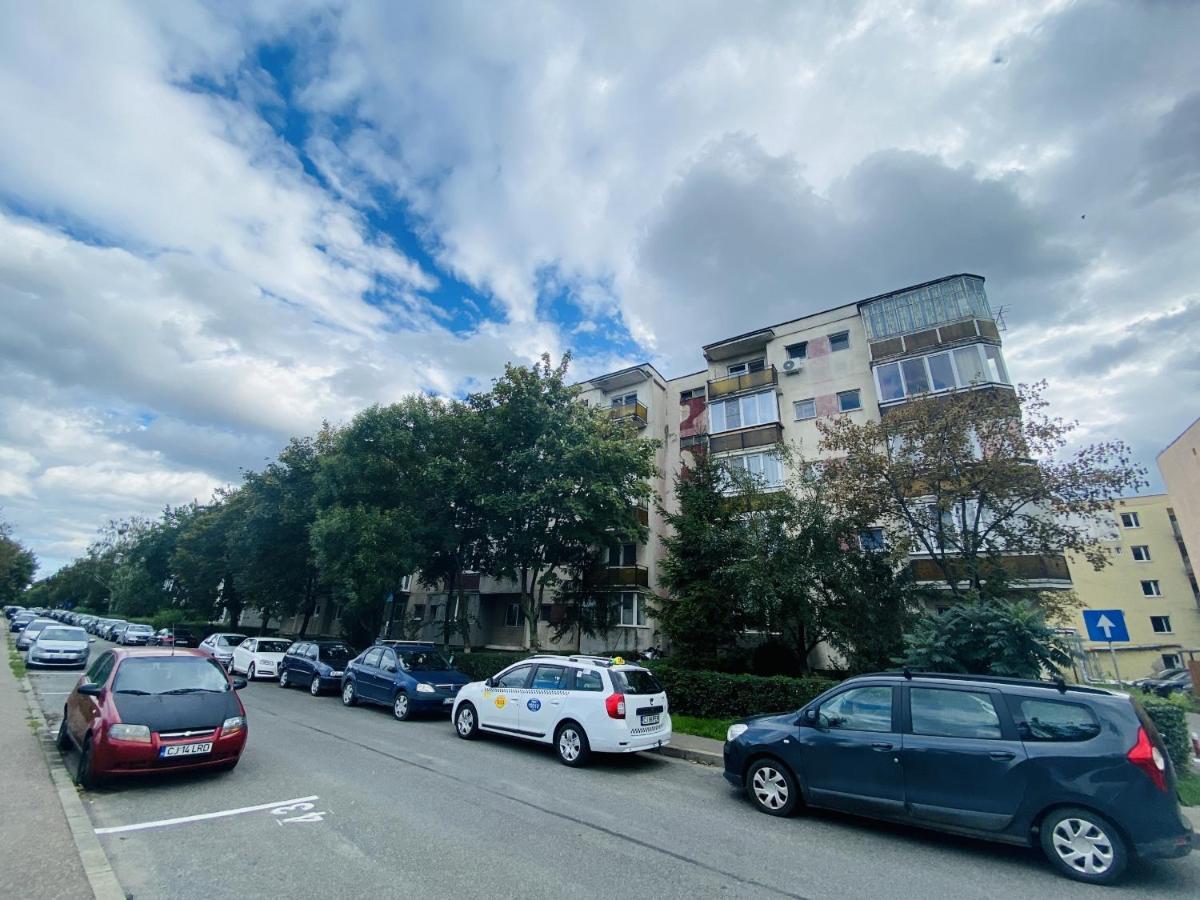 Milton Flats Apartment Cluj-Napoca Ngoại thất bức ảnh